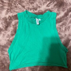 green crop top